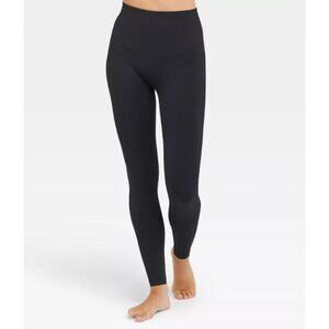 ASSETS by SPANX Women's Seamless Leggings Black Small